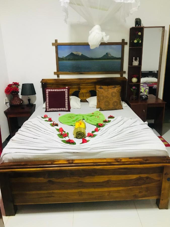 Sigiriya Village Home Stay Esterno foto